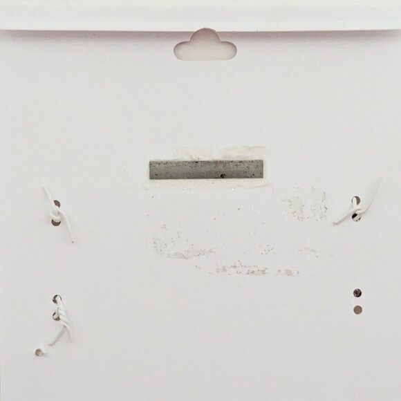 Adrianne Vittadini Runway/Sparkling Crystal-like stone pull clos Bracelet - Picture 3 of 3